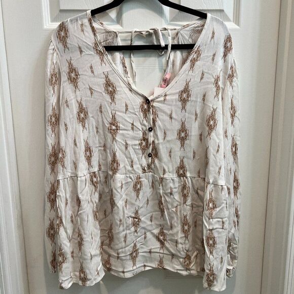 NWT P.S. Love White w/Brown Design Top  0052 - Picture 1 of 8